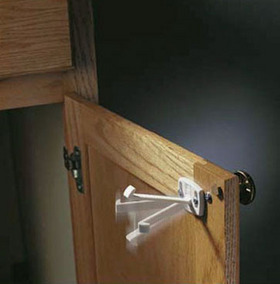 KidCo Swivel Cabinet & Drawer Locks- (4/pkg.)